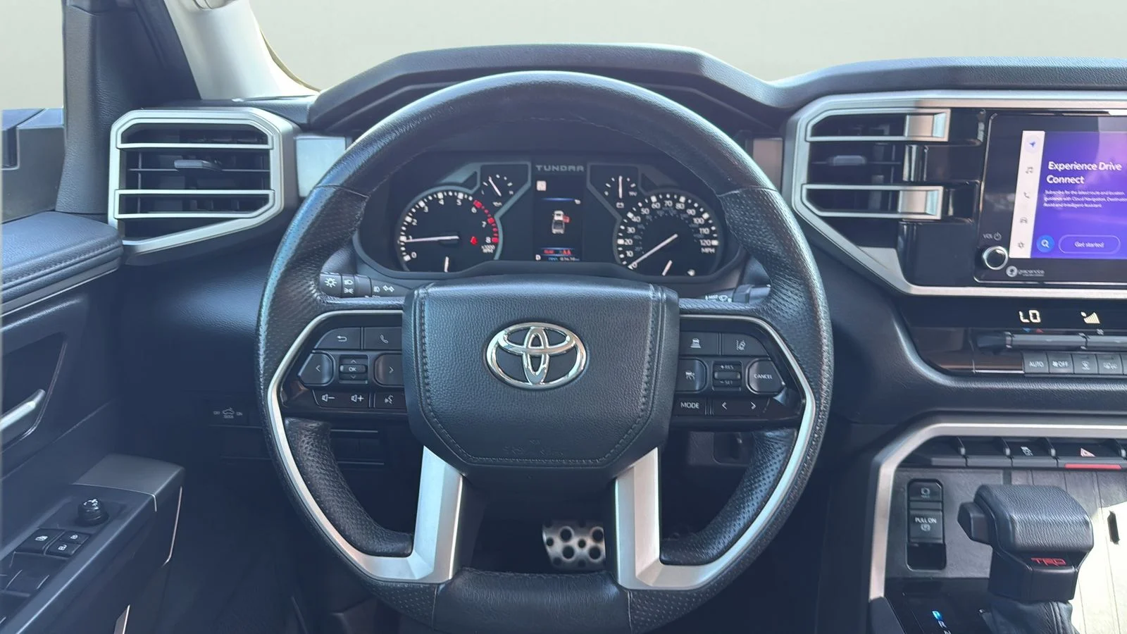 Used 2022  Toyota SR5 image 14