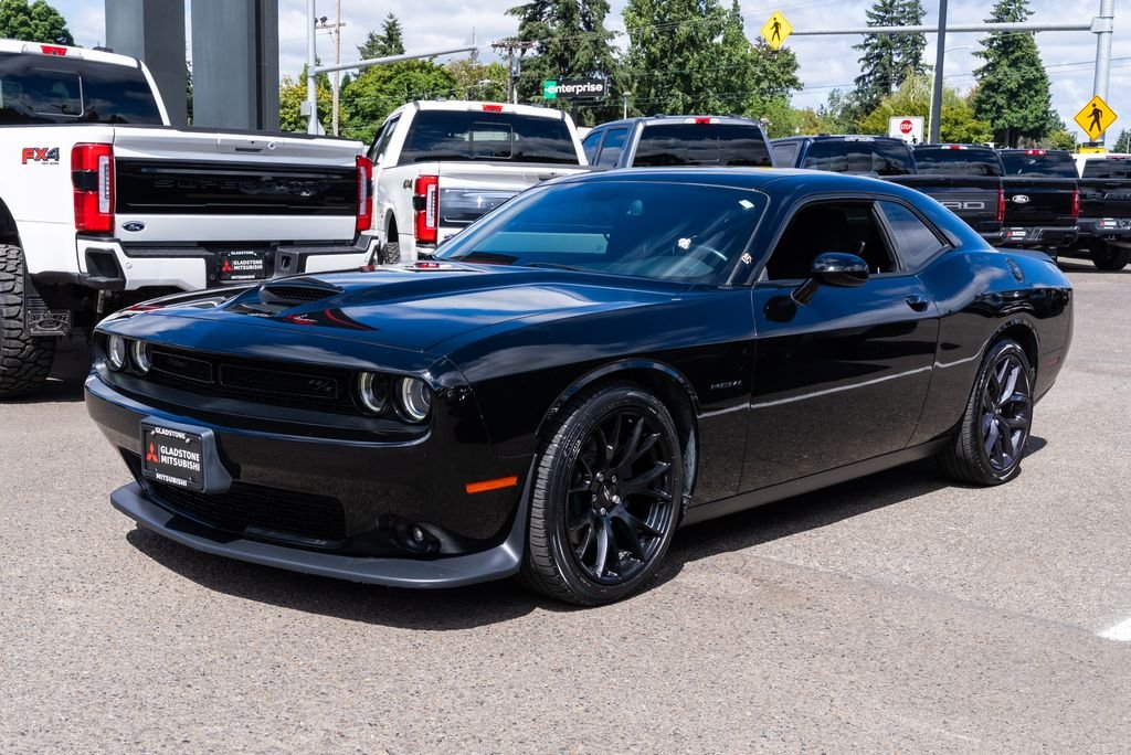 Used 2020 Pitch Black Clearcoat Dodge R/T image 3