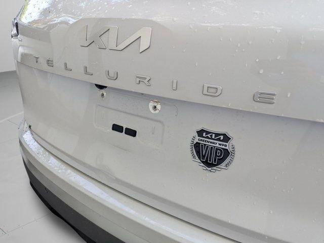 Certified Used 2024 White Kia SX-Prestige image 43