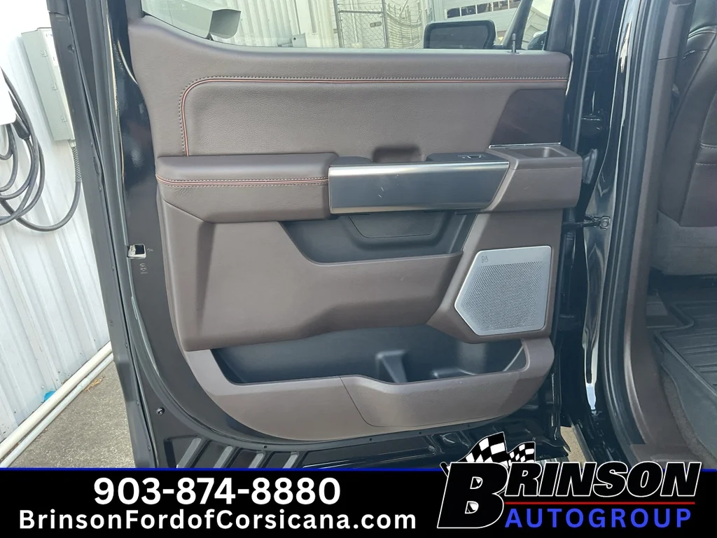 Used 2022 Agate Black Metallic Ford King Ranch image 15