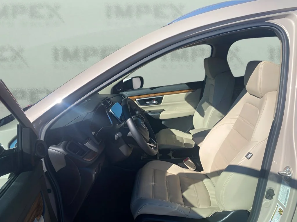 Used 2018  Honda Touring image 7