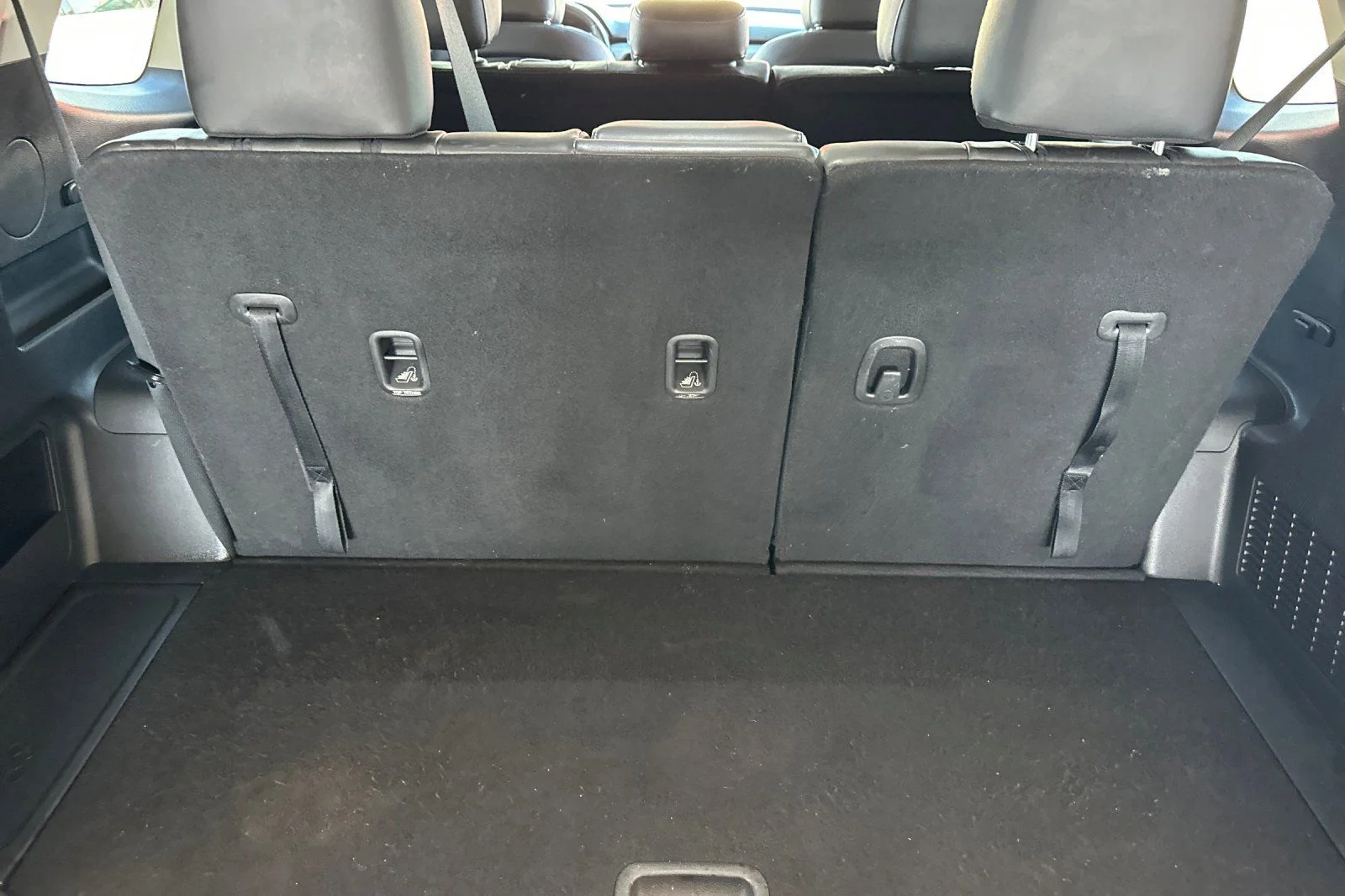 Used 2021 Gray Kia EX image 16
