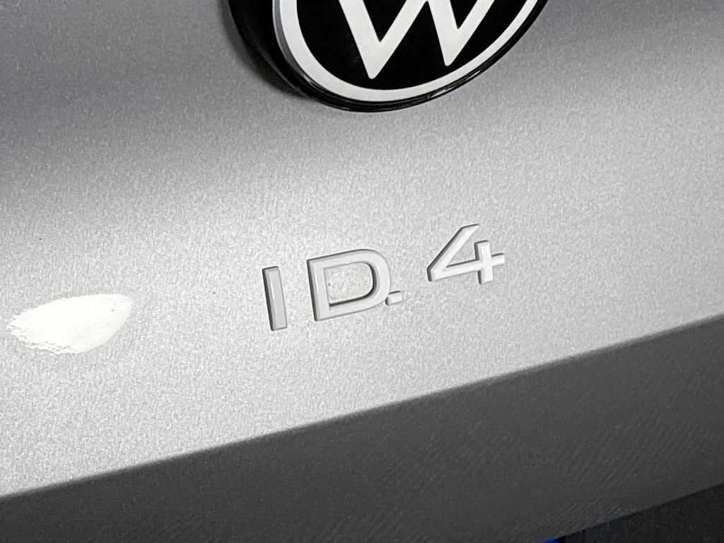Certified Used 2023 Silver Volkswagen Pro S image 26