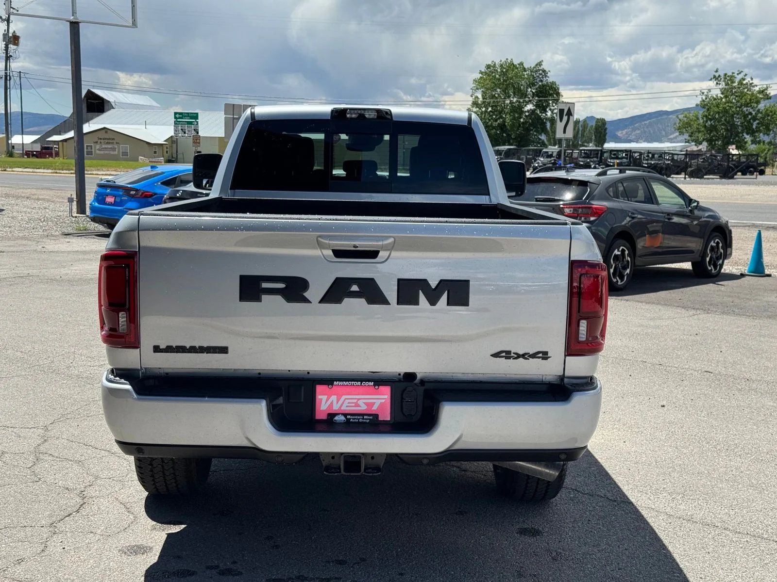 New 2026 Silver-Zynith Exterior Paint RAM Laramie image 8