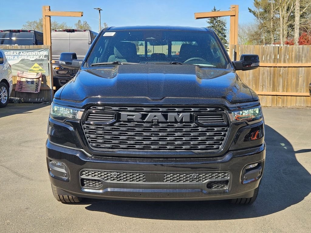 New 2026 Diamond Black Crystal Pearl-Coat Exterior Paint RAM Big Horn/Lone Star image 2