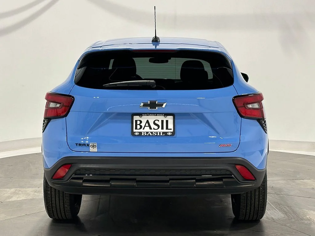 Used 2024 Blue Chevrolet 1RS image 12