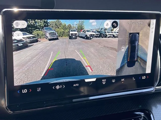 New 2027 Gray Ford Platinum image 23
