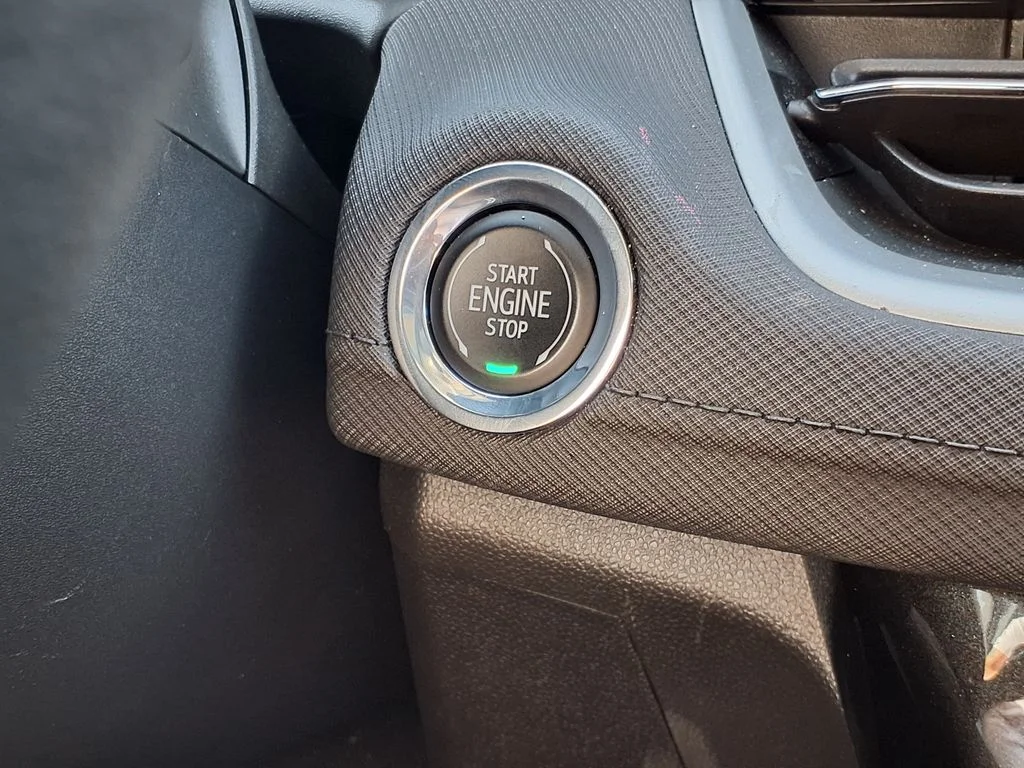 Used 2025 Black Chevrolet LT image 33