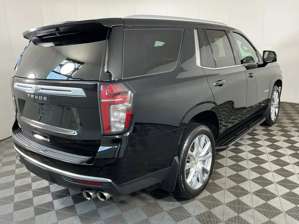 Used 2023 BLACK Chevrolet High Country image 18