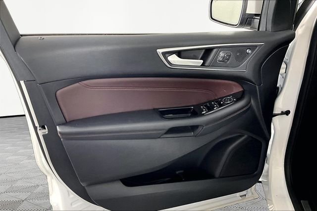 Used 2020 White Ford Titanium image 18