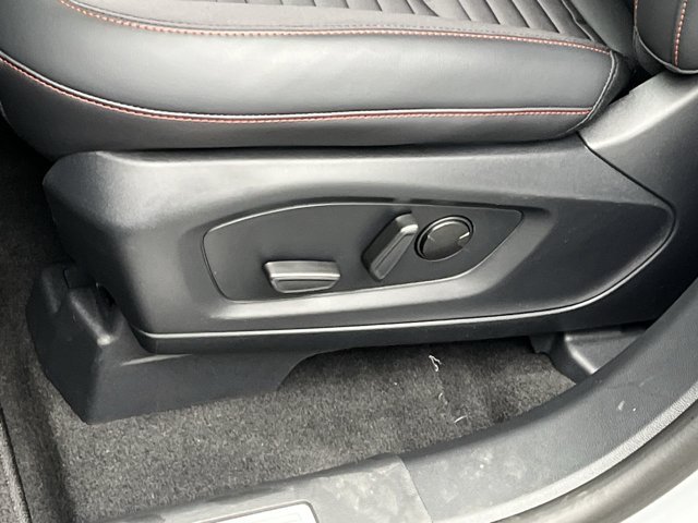 Used 2026 Space White Metallic Ford ST-Line image 12