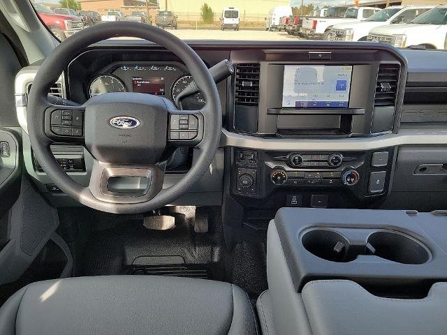 New 2026 Oxford White Ford F-350® XL image 17
