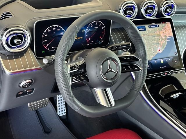 New 2026 MANUFAKTUR Moonlight White Metallic Mercedes-Benz GLC 300 image 13