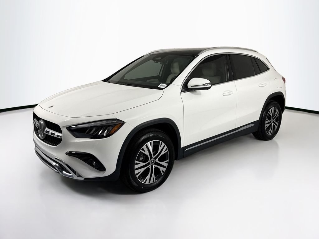 2026 Mercedes-Benz GLA GLA 250's photo