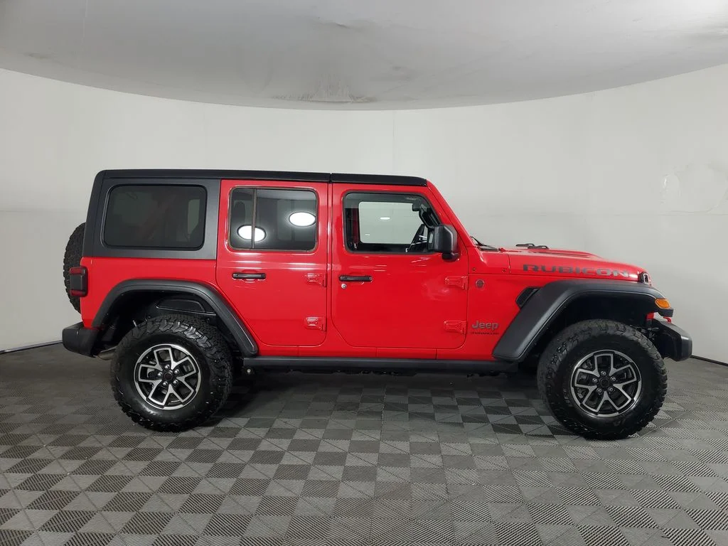 Used 2025 Red Jeep Rubicon image 3