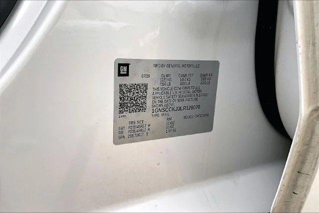 Used 2020 Beige Chevrolet Premier image 18