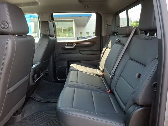 Used 2023 Gray Chevrolet LT image 11