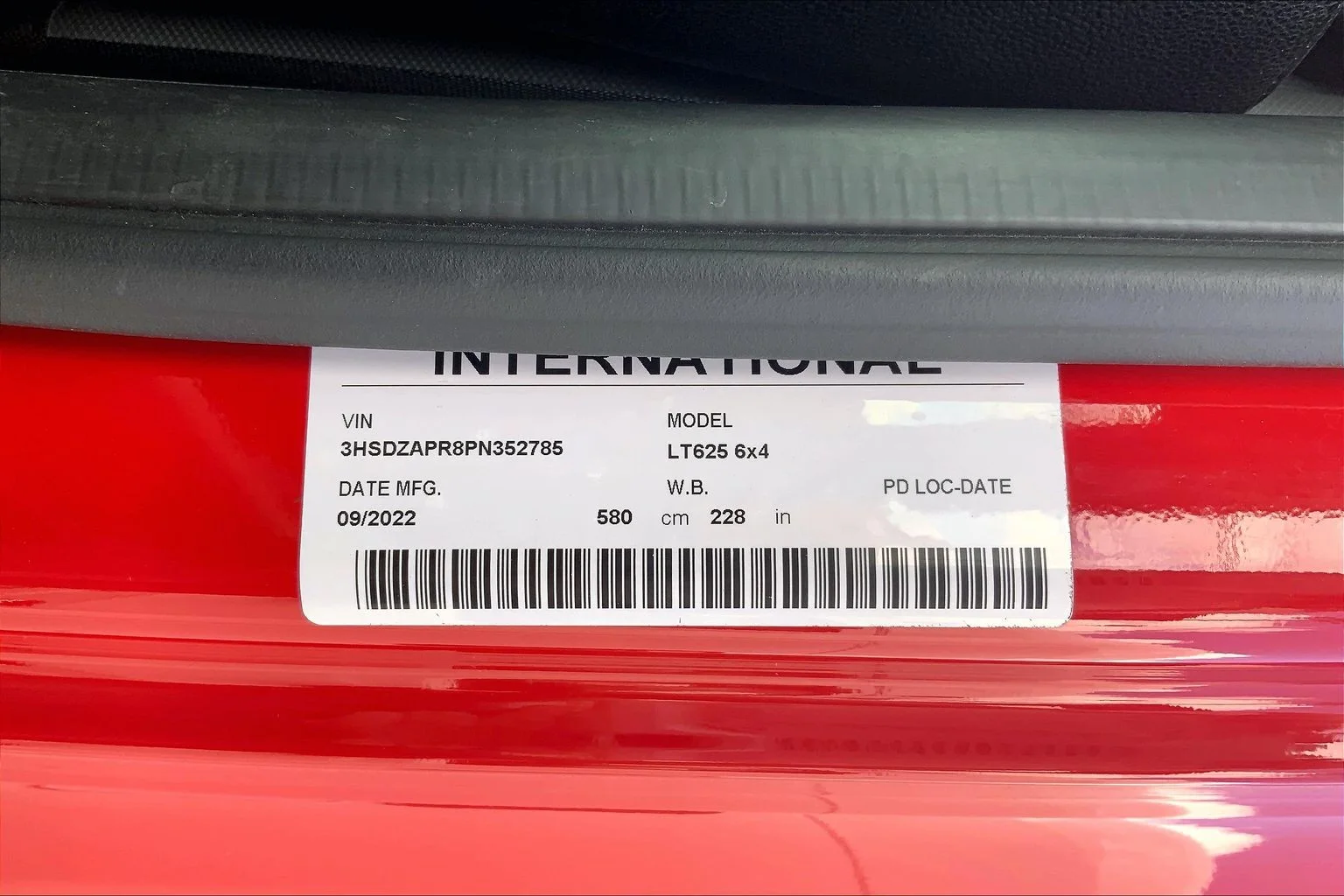 Used 2023 Red International  image 13