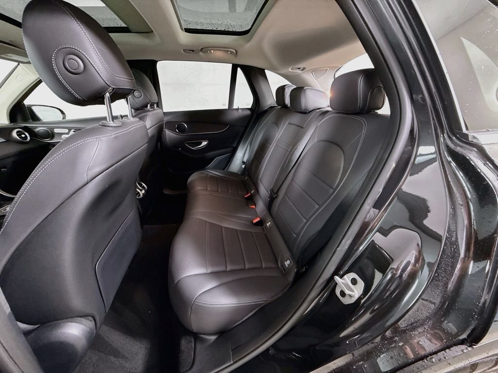 Used 2022 Graphite Grey Metallic Mercedes-Benz 300 image 4