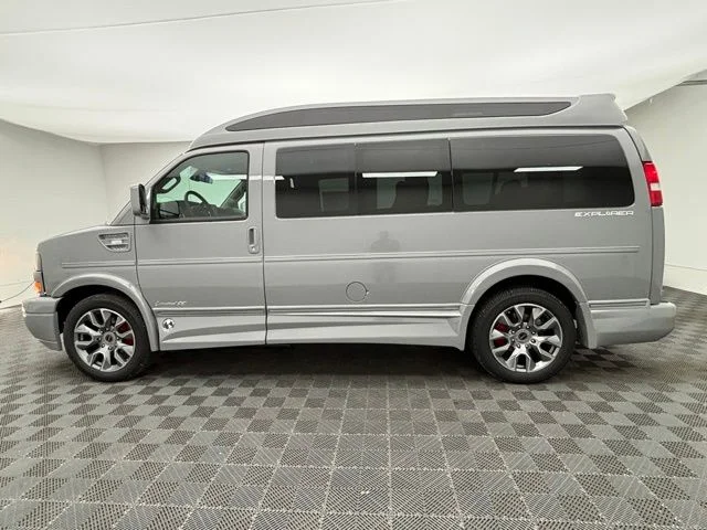 New 2026 Gray GMC Explorer Limited SE image 15