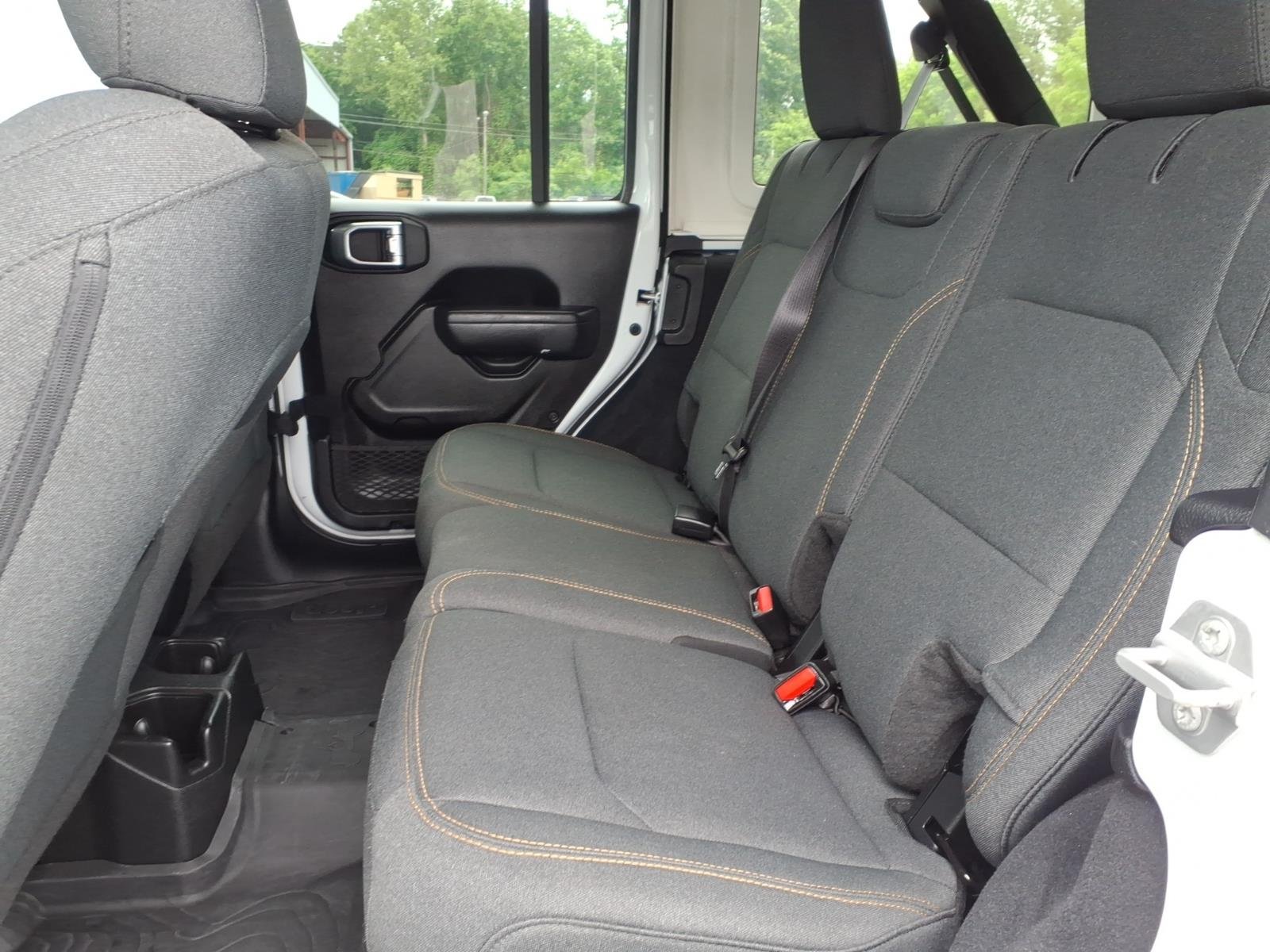 Certified Used 2025 White/off-white Jeep Willys image 16