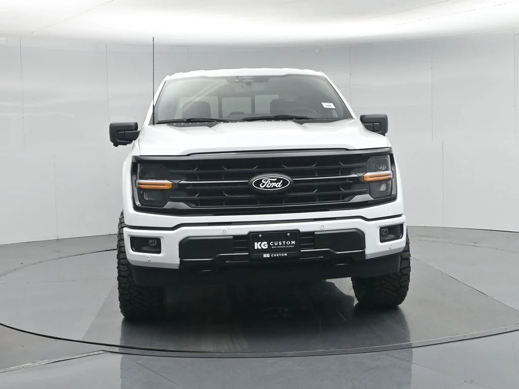 New 2026 Oxford White Ford XLT image 25