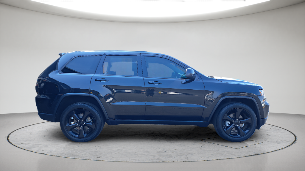 Used 2013 Black Jeep Altitude image 2