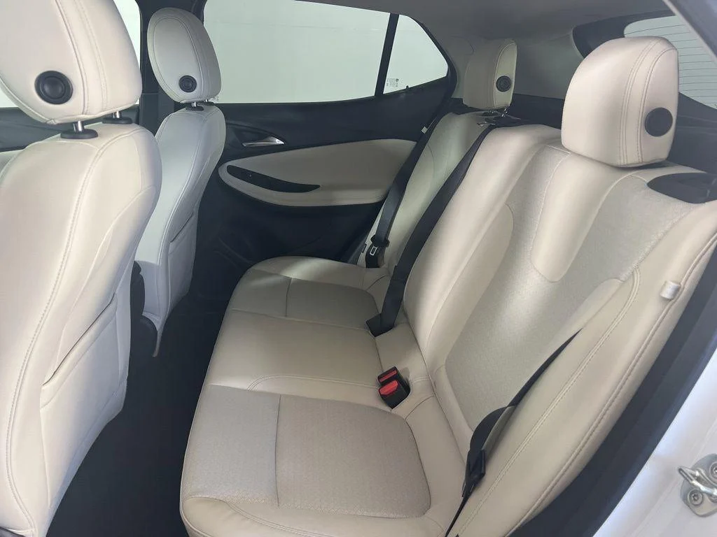 Used 2024 Summit White Buick Preferred image 16