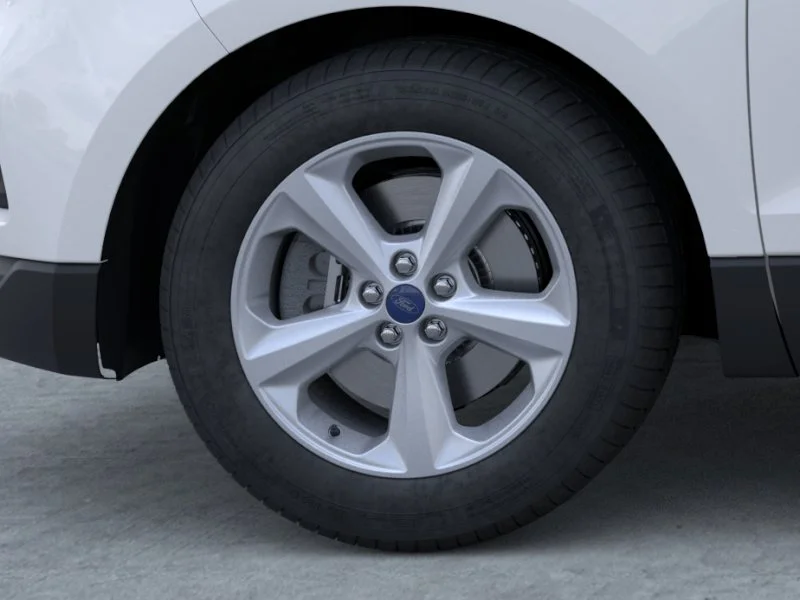 New 2024 Oxford White Ford SE image 19