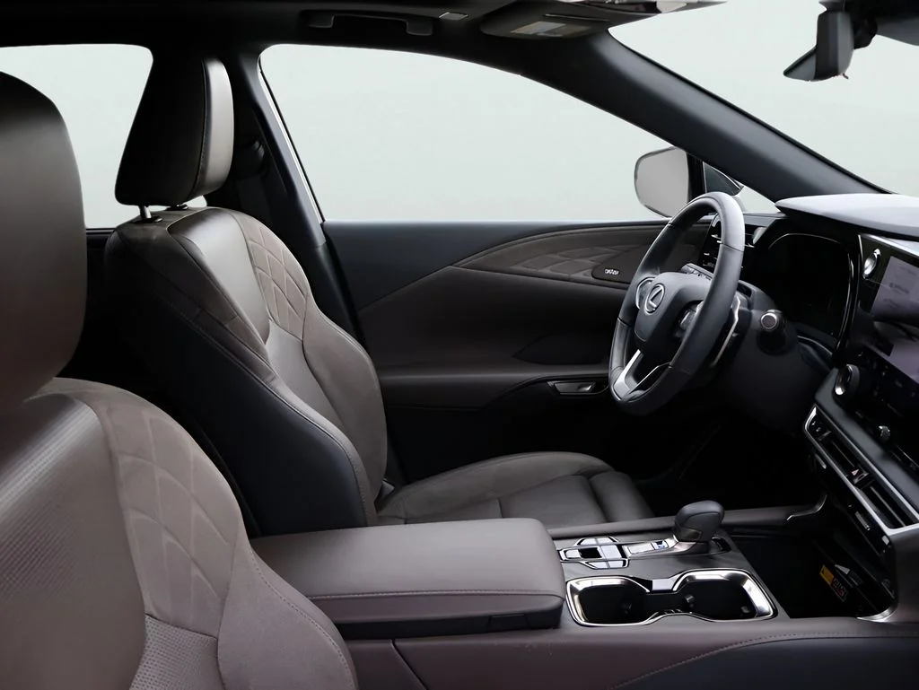 Used 2026 Black Lexus 350 Luxury image 9