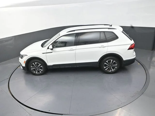 Used 2022  Volkswagen 2.0T S image 14
