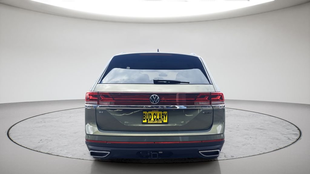 New 2026 Green Volkswagen 2.0T SE w/Technology image 7