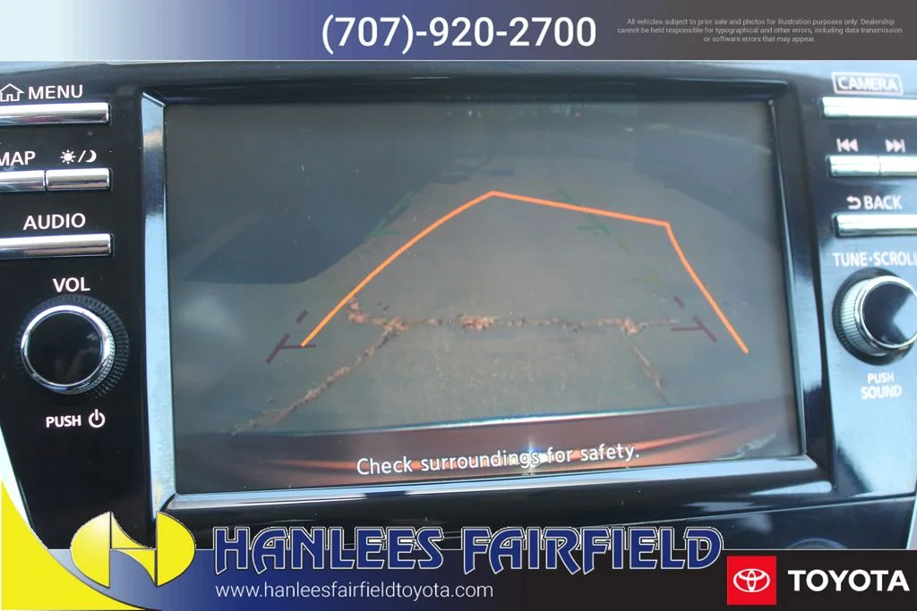 Used 2015 Orange Nissan SV image 24