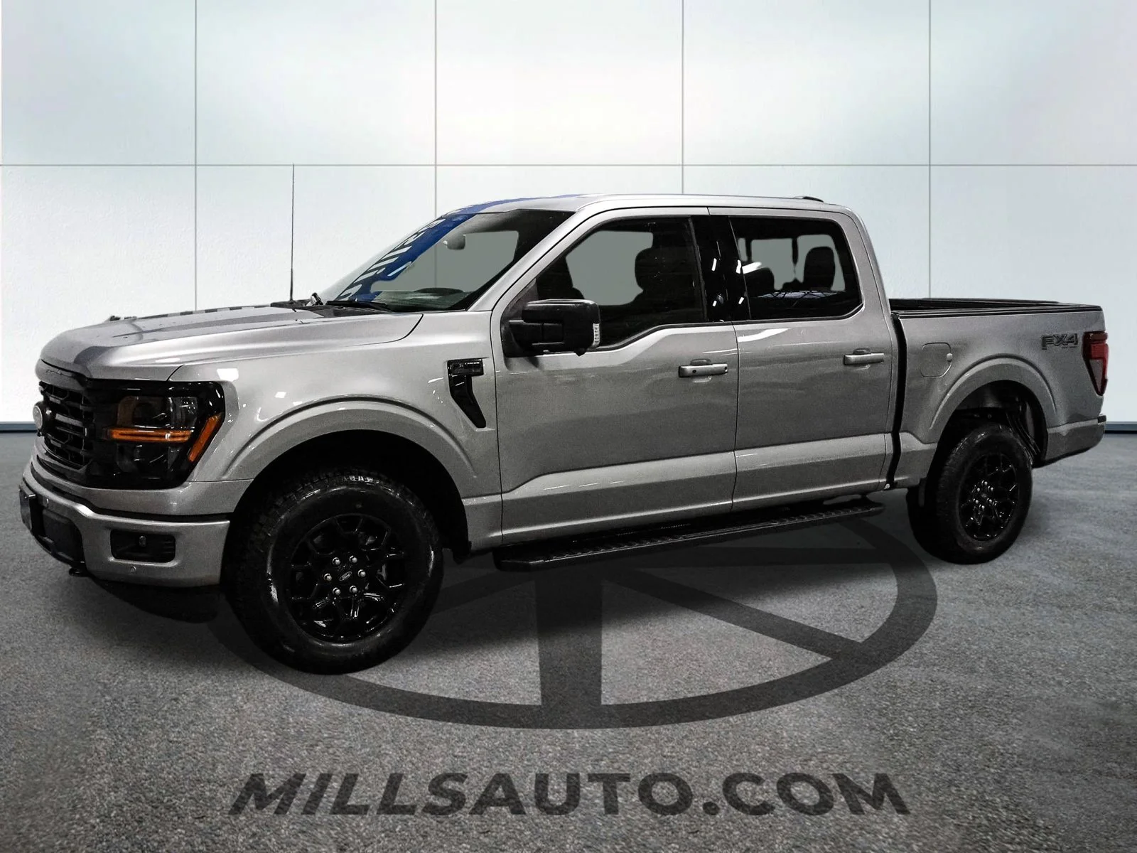 Used 2026 Iconic Silver Metallic Ford XLT image 2