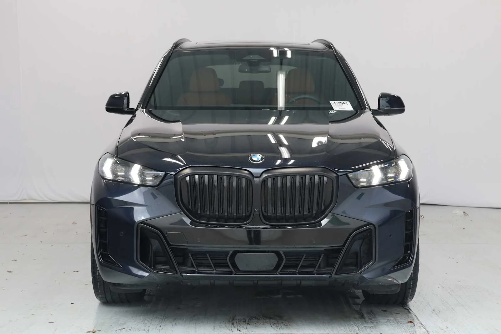 Certified Used 2024 Carbon Black Metallic BMW xDrive40i image 2