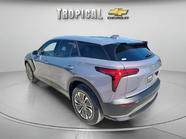 Used 2024 Galaxy Gray Metallic Chevrolet LT image 3