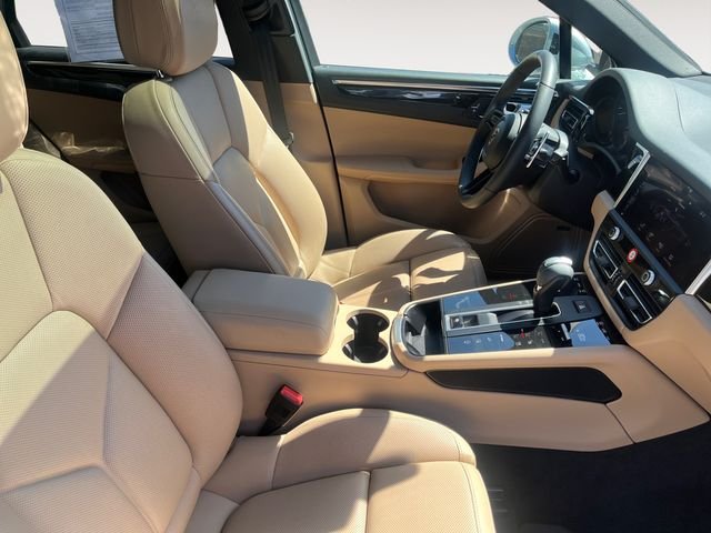 Used 2025 Silver Porsche Base image 15