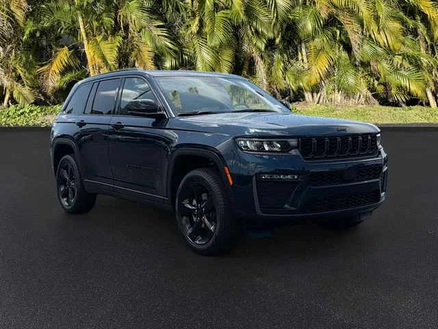 New 2026 Fathom Blue Pearl-Coat Exterior Paint Jeep Limited image 2