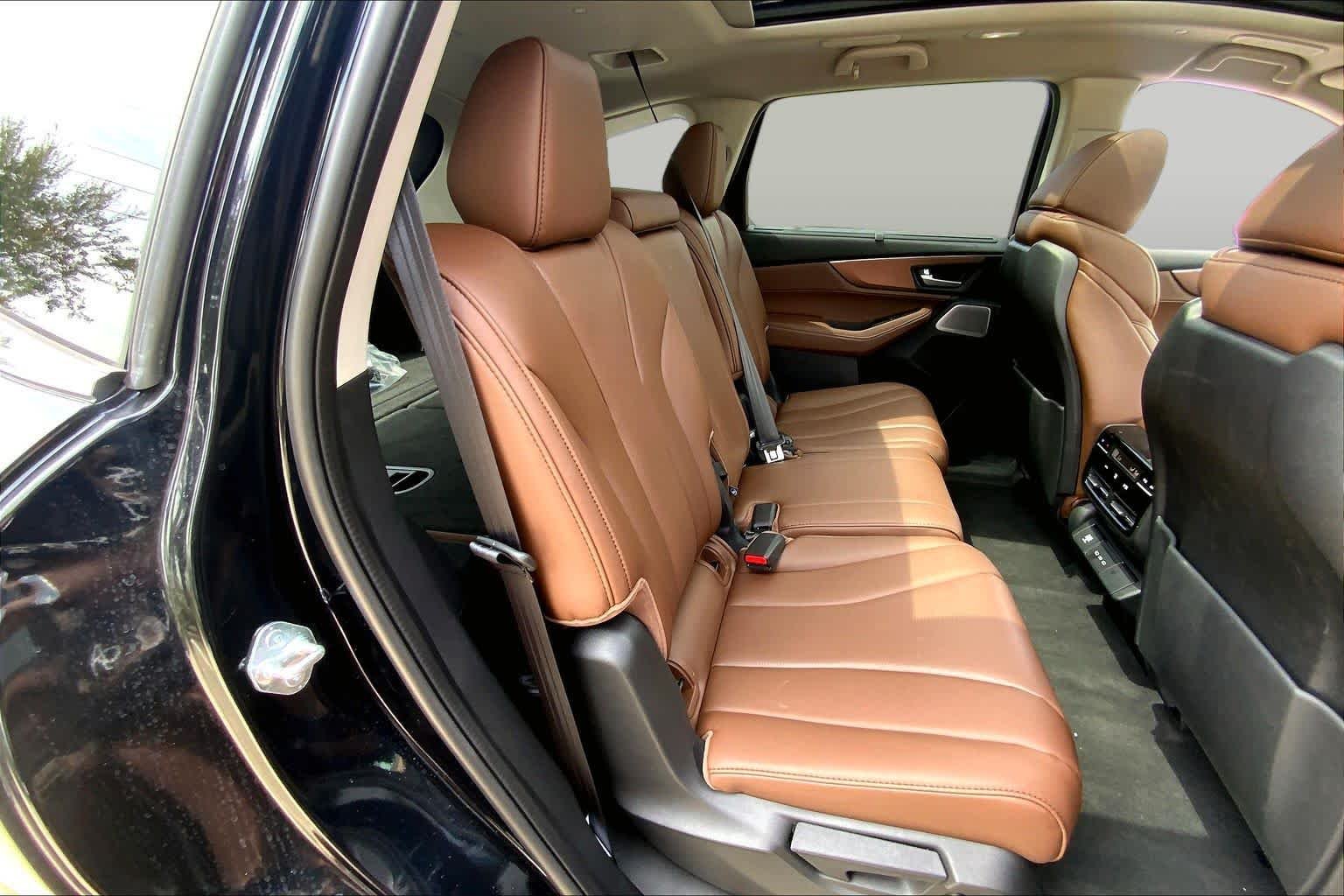 Certified Used 2026 Majestic Black Pearl Acura w/Technology Package image 21