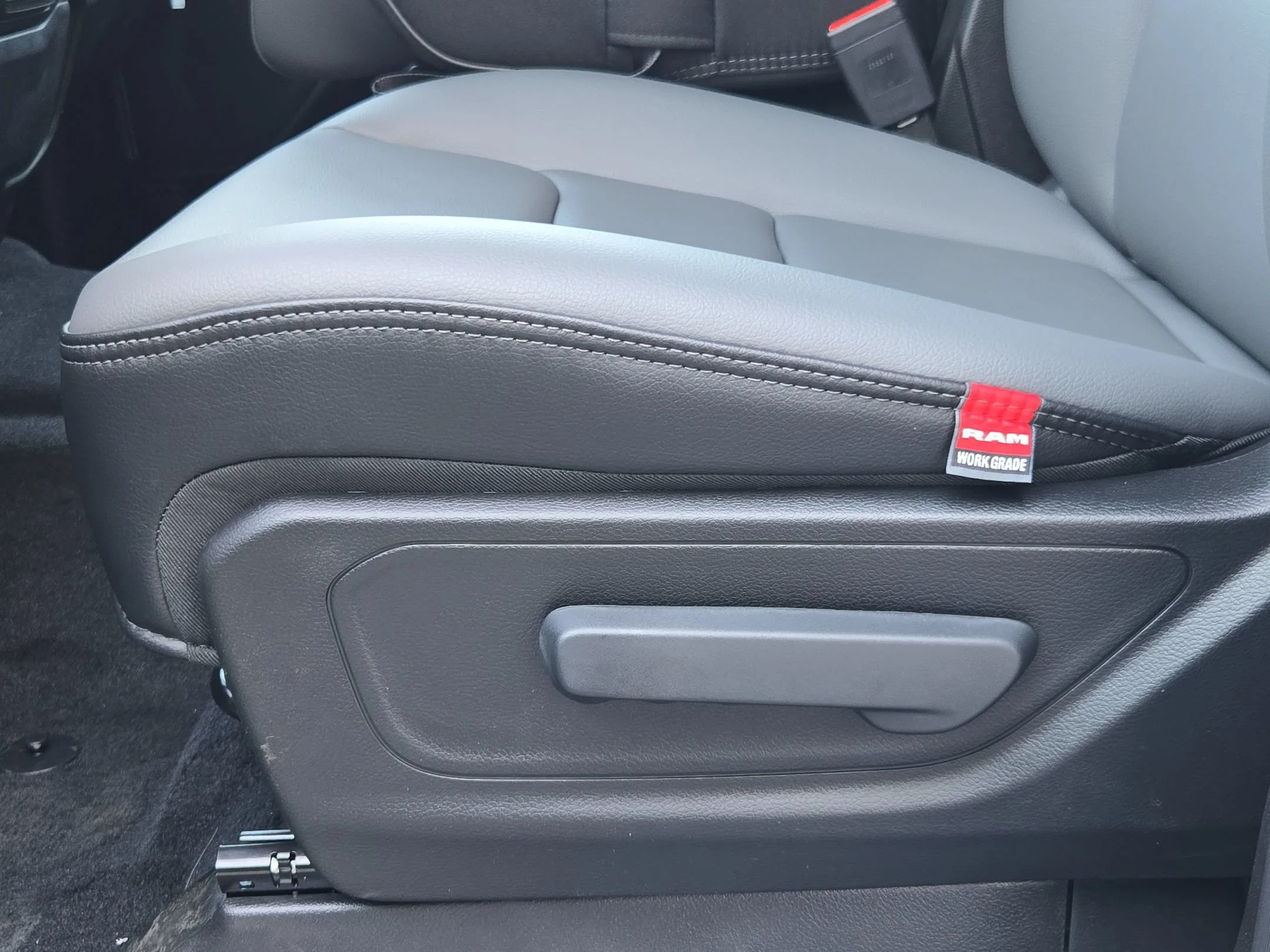 2026 RAM 1500 Tradesman - Photo 18