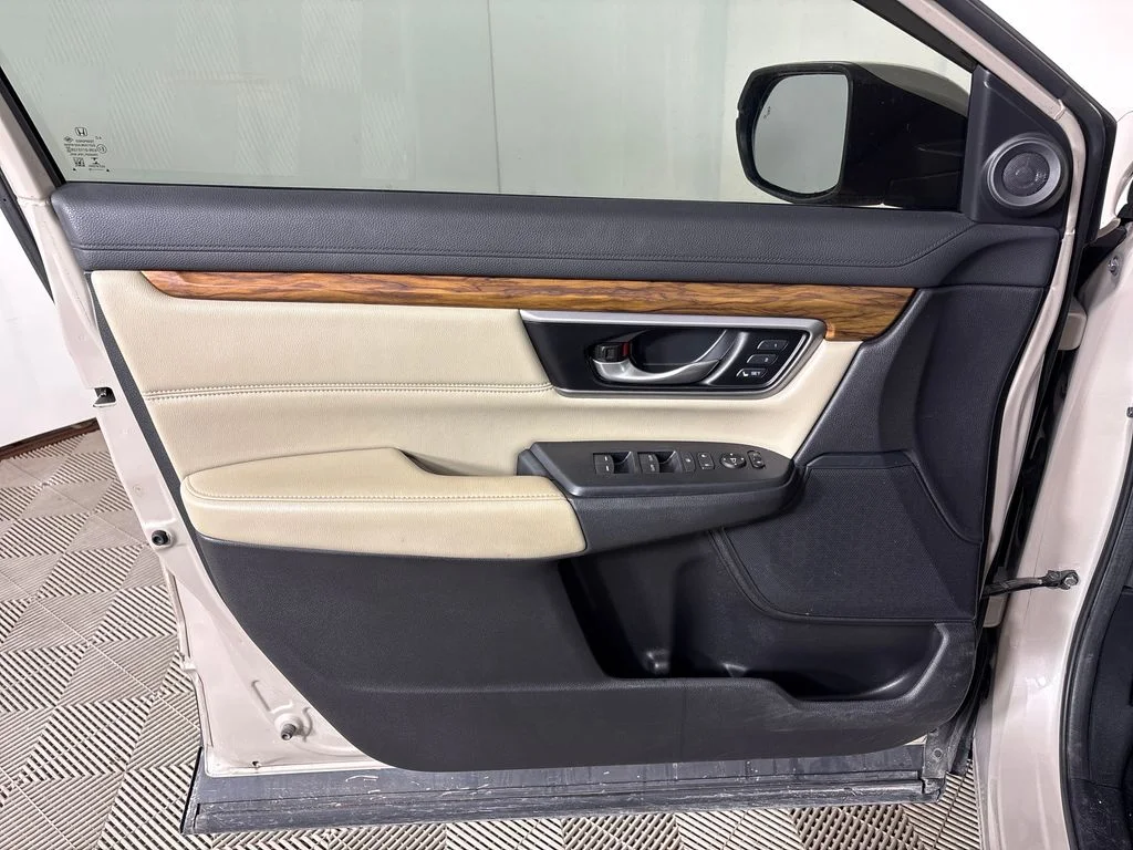 Certified Used 2018  Honda EX-L image 15