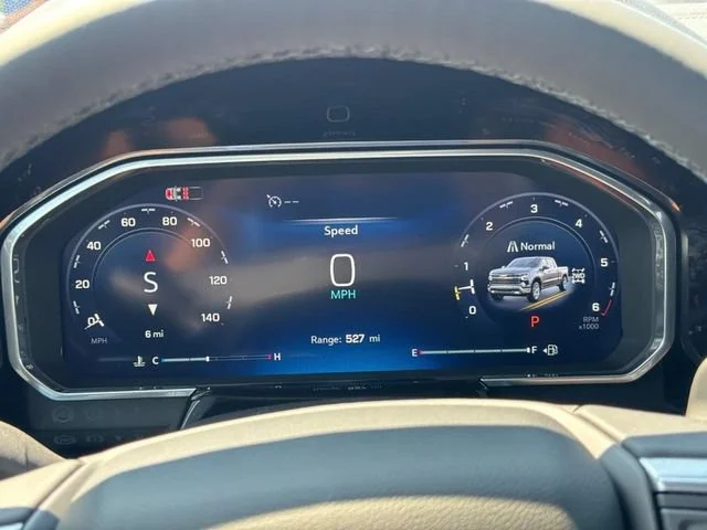 New 2026 Special Exterior Color Chevrolet LT image 14
