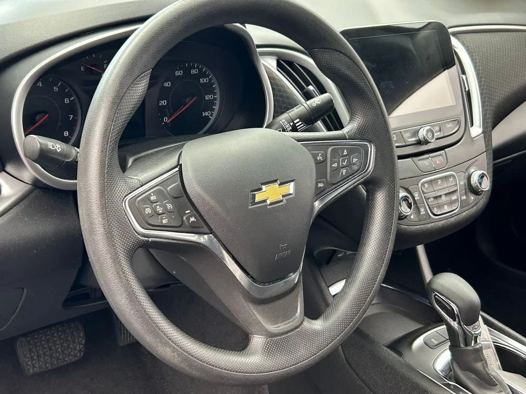 Used 2024 Mineral Gray Metallic Chevrolet LT image 39
