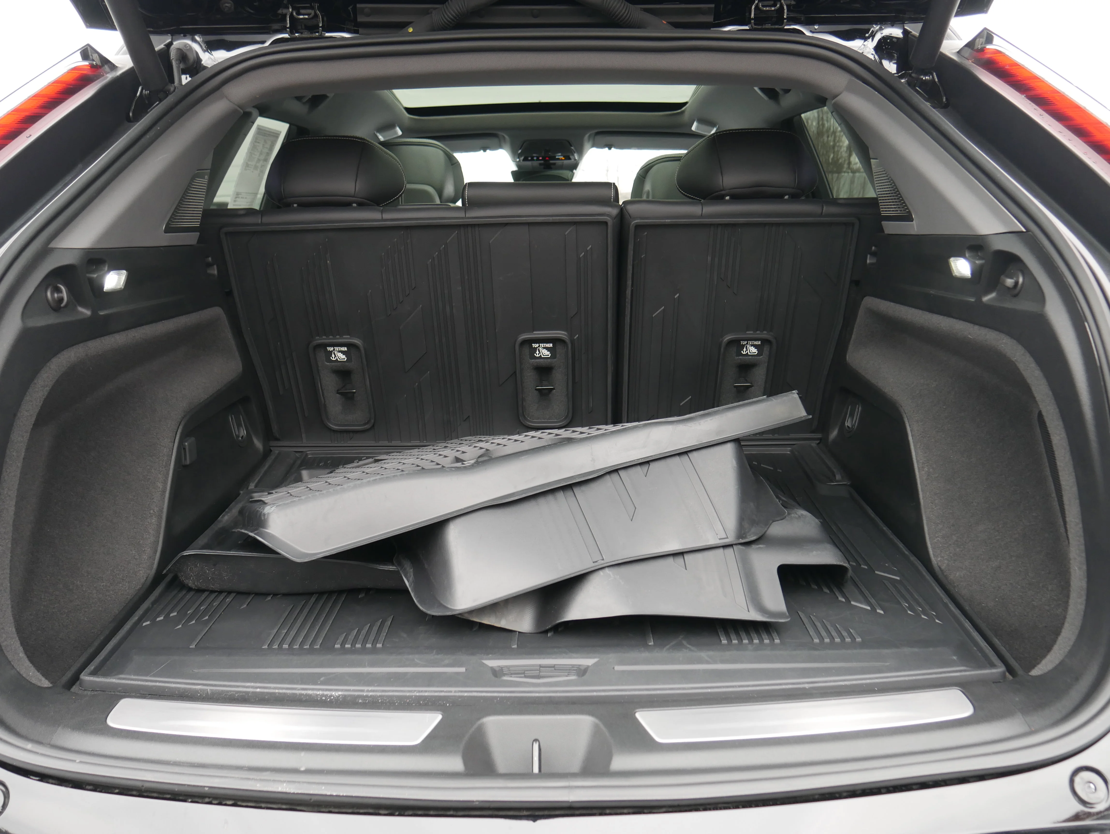 Used 2025 Nimbus Metallic Cadillac Sport 1 image 6