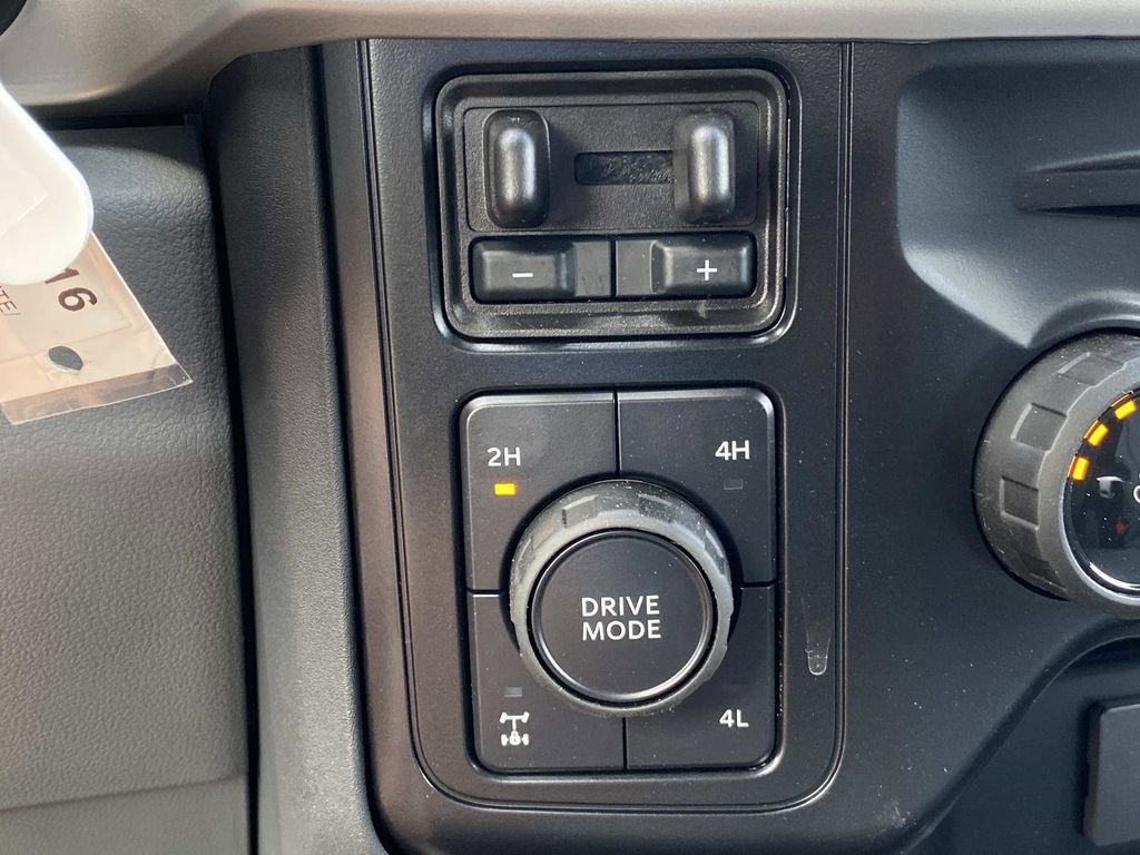 New 2026 Oxford White Ford F-250® XL image 20