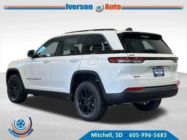 New 2026 Bright White Clearcoat Jeep Laredo image 5
