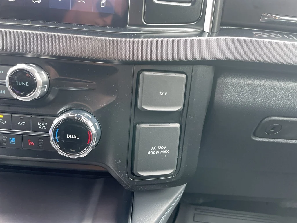 New 2026 Glacier Gray Metallic Tri-Coat Ford F-350® Platinum® image 29