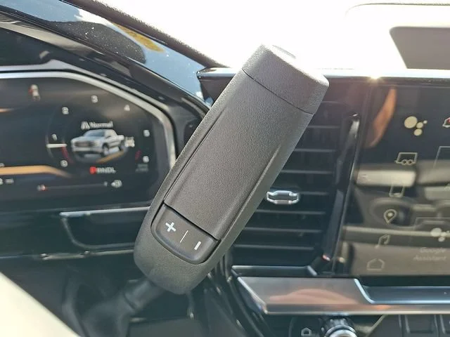 New 2026 Summit White GMC Elevation image 21