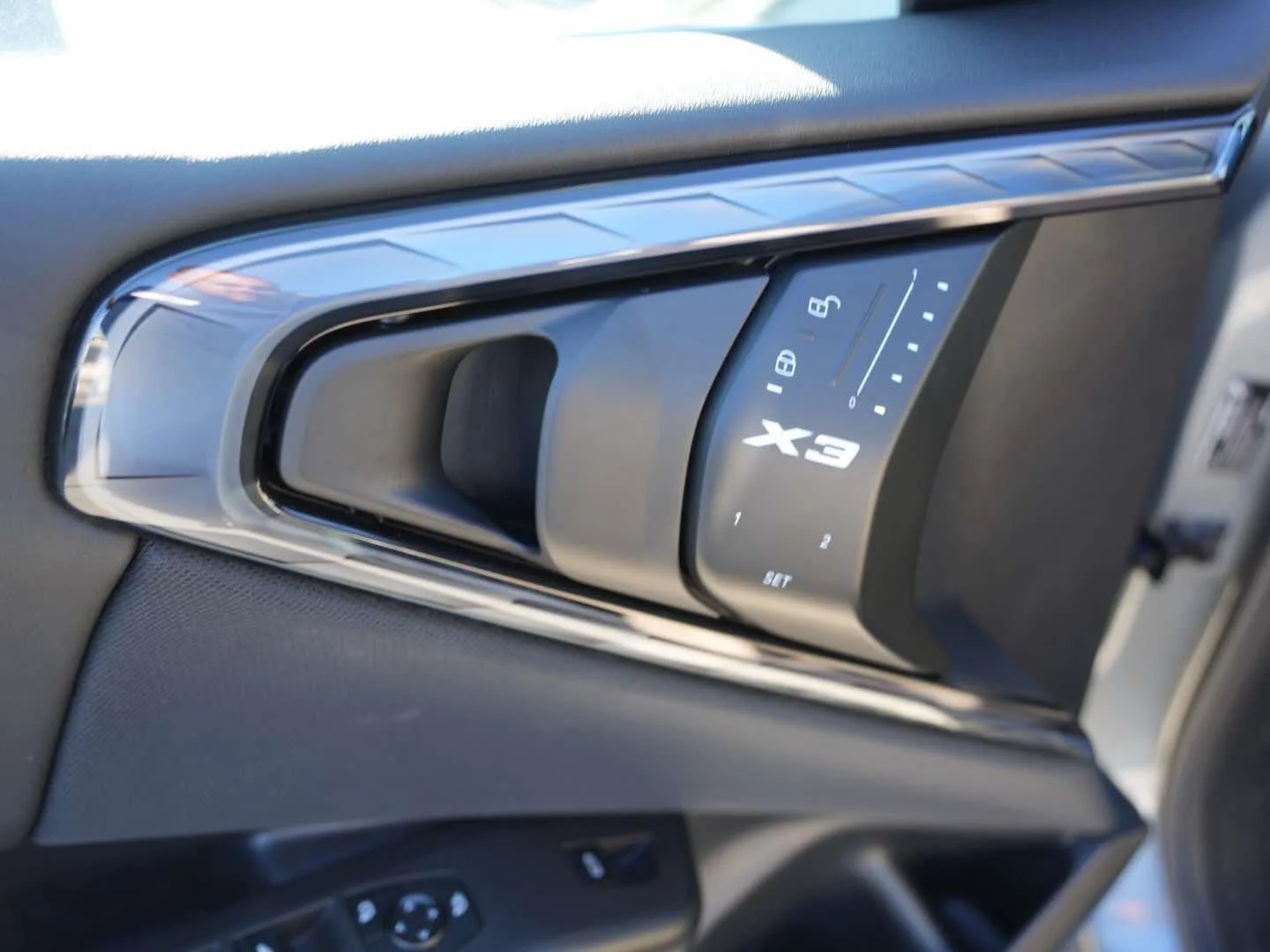 2025 BMW X3 30 - Photo 14