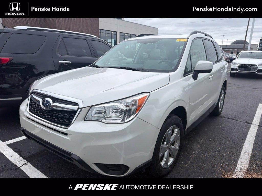 Used 2016 Crystal White Pearl Subaru 2.5i Premium image 1